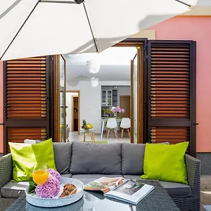 https://apartments-downtown-dorian-and-nadia.in-istria.net