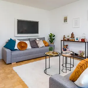 2og Mitte Wunderschöne 68m² Große 2-zimmer Nähe Salzburg Apartment